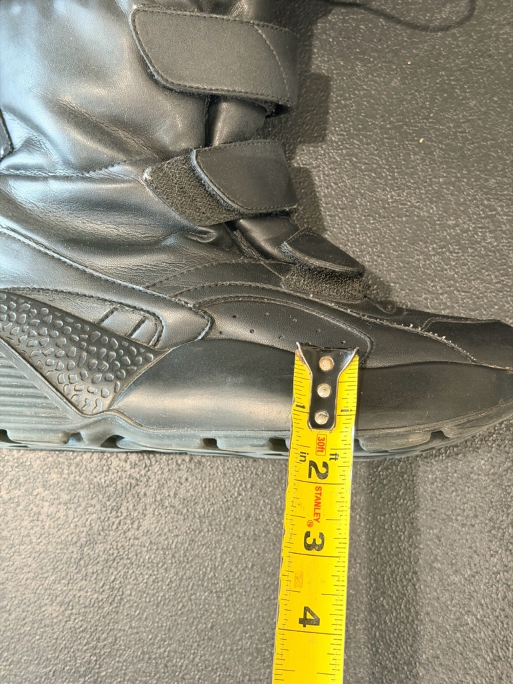 Stella McCartney Black Eclypse Sneaker Snow Boots. Pre Owned & Loved. Size 38. - Picture 12 of 17